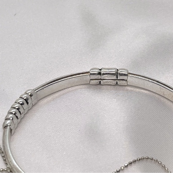 Best Brand Vintage 24’ Silver Tone Pendant Necklace and Cuff Bracelet Signed - Picture 6 of 14